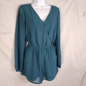 FOREVER‎ 21 Size Medium V-Neck Sheer Back Long Sleeve Lined Chiffon Romper